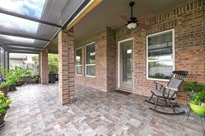 2209 Rocky Shores Lane, Pearland, TX 77089 Covered Porch with screens
