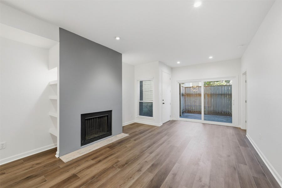 Property photo for 2100 Tanglewilde Street, #625, Houston, TX