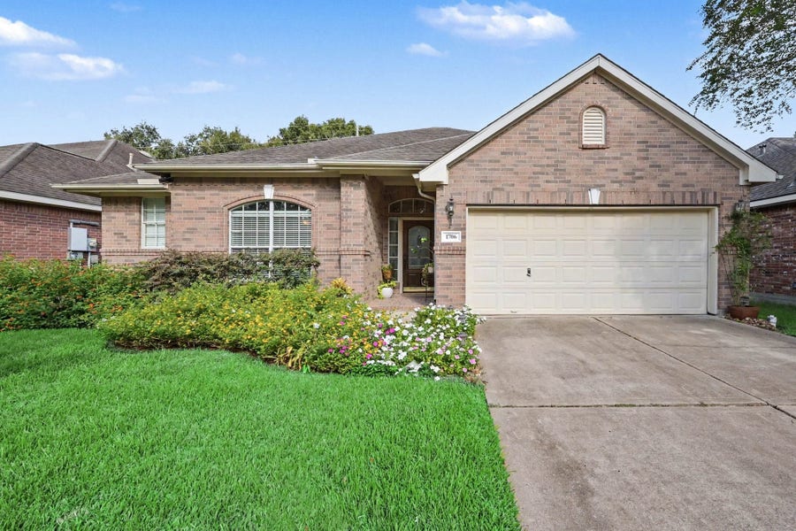 Property photo for 1706 Fossil Park Drive, Katy, TX