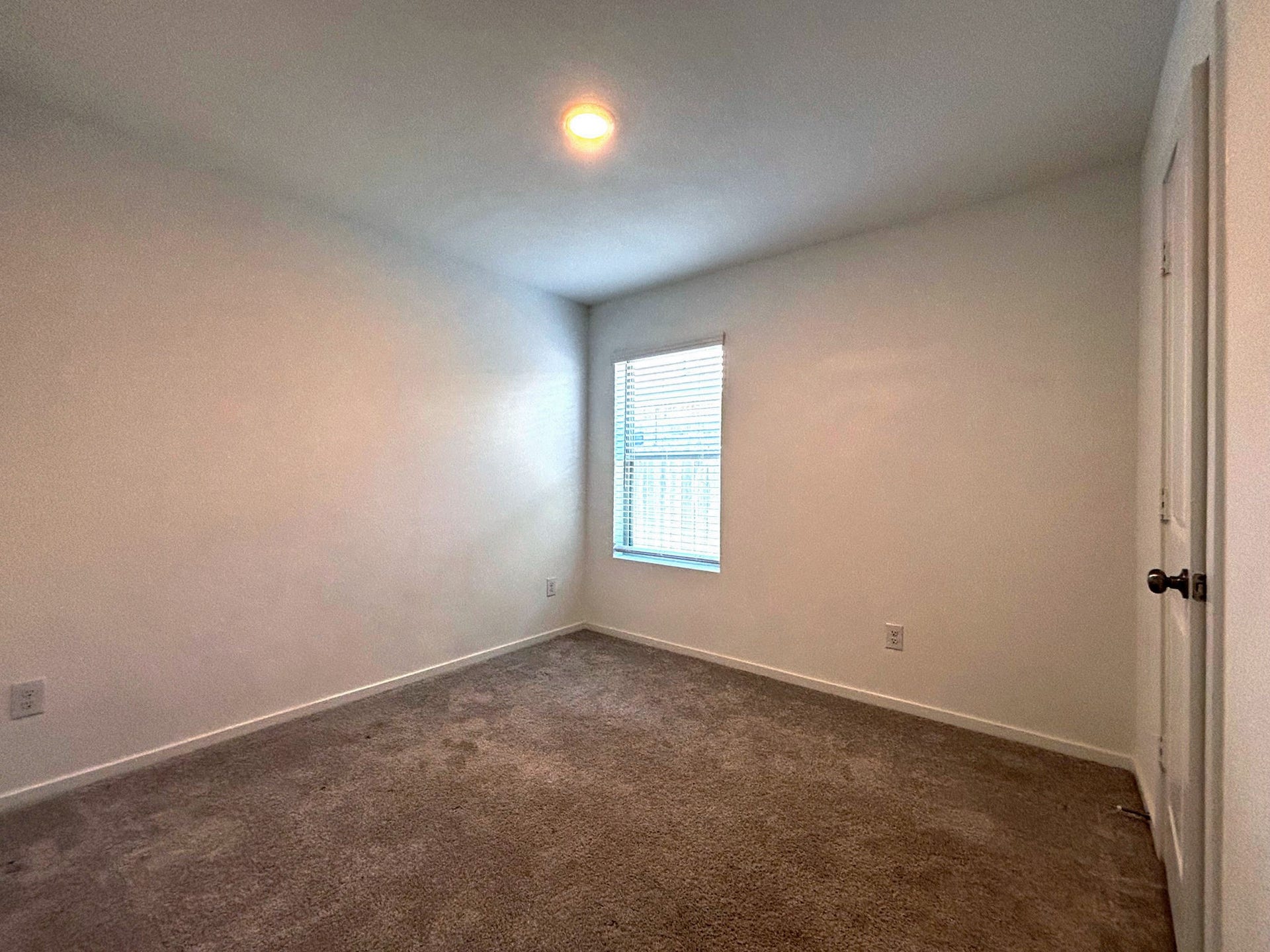 3107 Savannah Rose Drive, Angleton, TX 77515