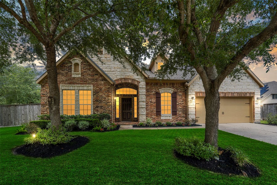 Property photo for 5055 Gold Haven Drive, Richmond, TX