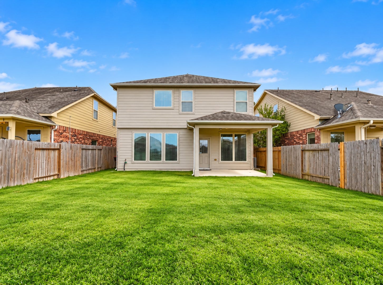 8155 Aleppo Pine Lane, Cypress, TX 77433 8155 Aleppo Pine Lane, Cypress, TX 77433