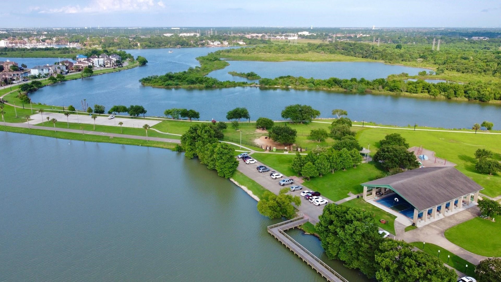 18326 Cape Bahamas Lane, Nassau Bay, TX 77058 Neighborhood Waterfront Park