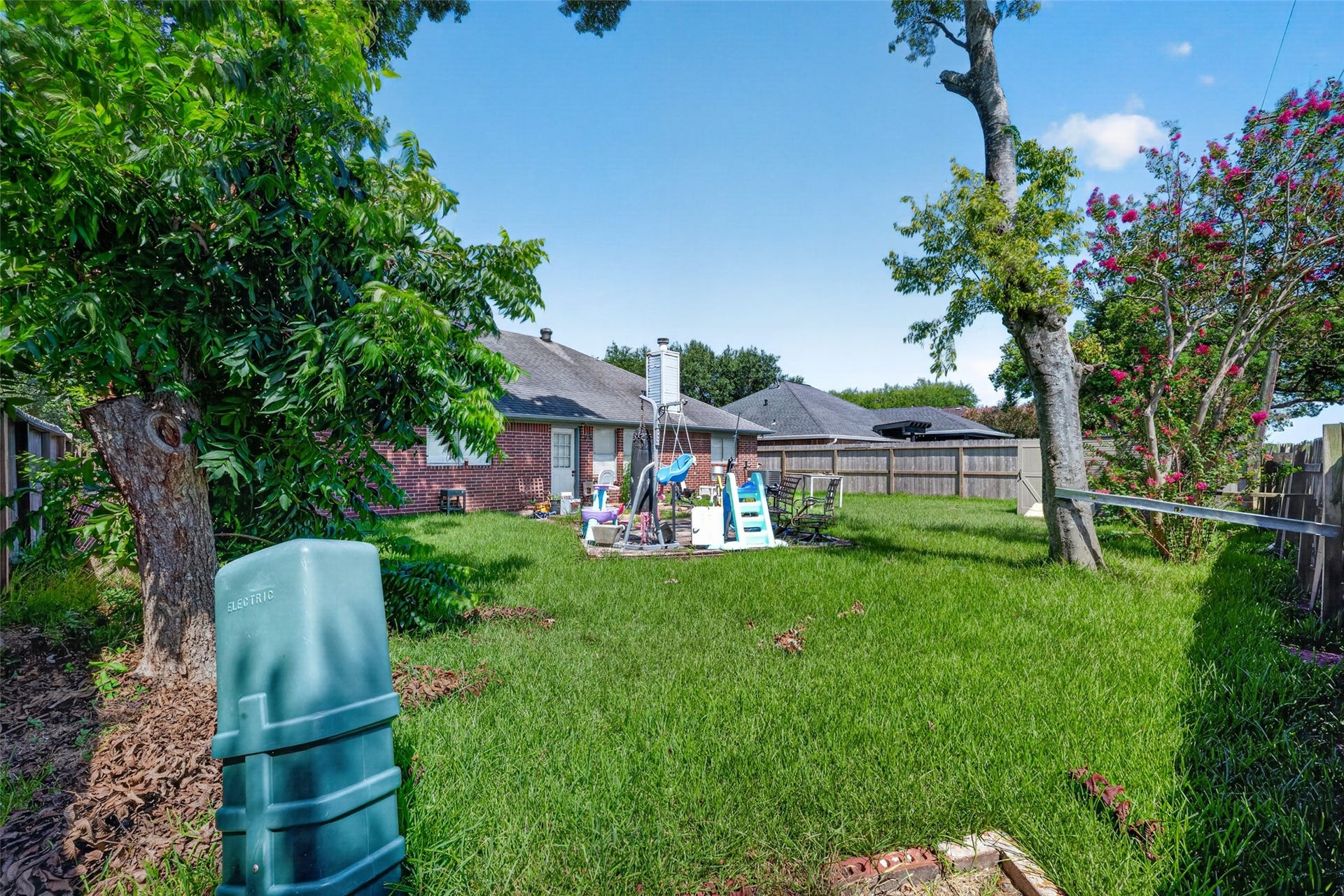 3002 Overland Trail, Dickinson, TX 77539 3002 Overland Trail, Dickinson, TX 77539