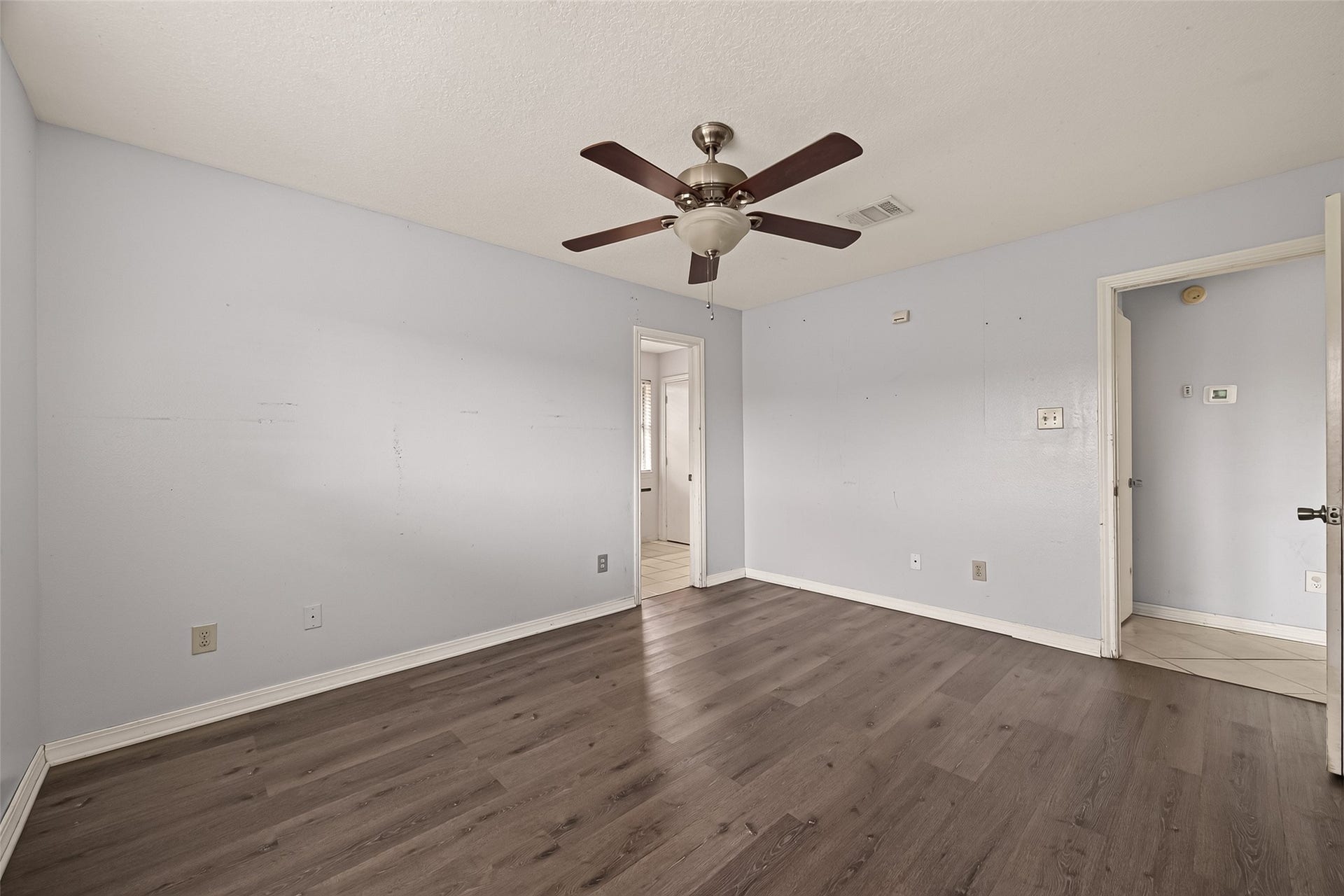 3002 Overland Trail, Dickinson, TX 77539 3002 Overland Trail, Dickinson, TX 77539