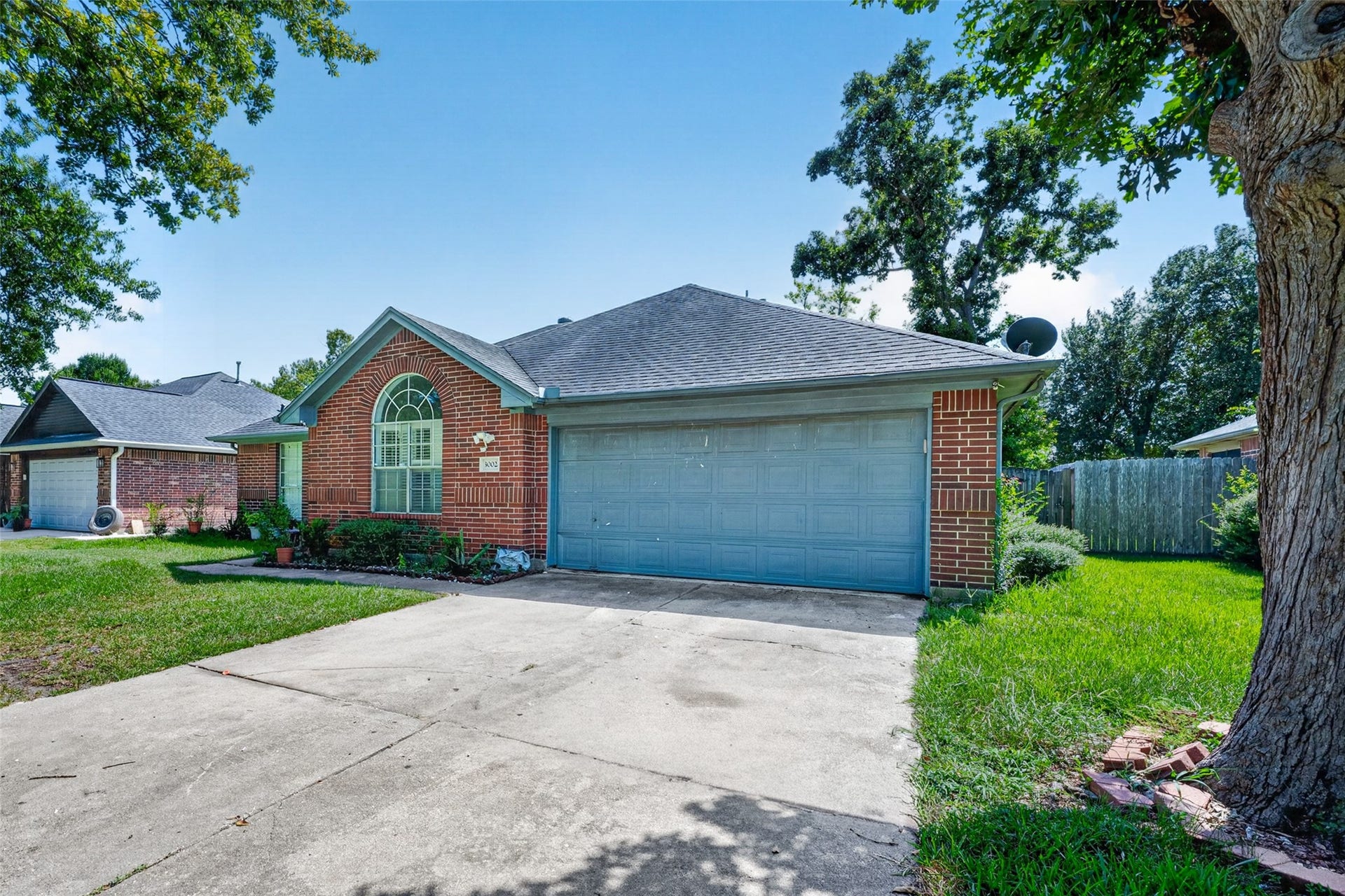 3002 Overland Trail, Dickinson, TX 77539 3002 Overland Trail, Dickinson, TX 77539