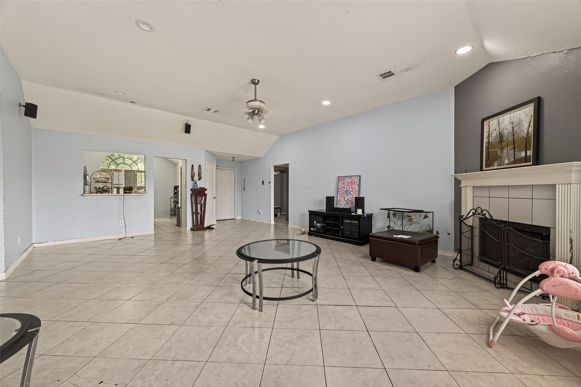 3002 Overland Trail, Dickinson, TX 77539 3002 Overland Trail, Dickinson, TX 77539
