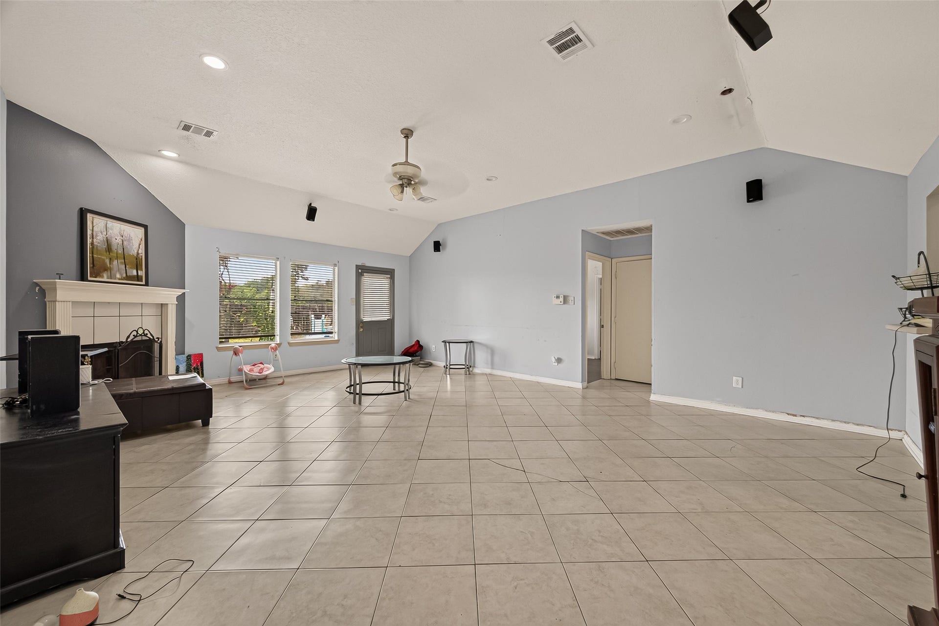 3002 Overland Trail, Dickinson, TX 77539 3002 Overland Trail, Dickinson, TX 77539