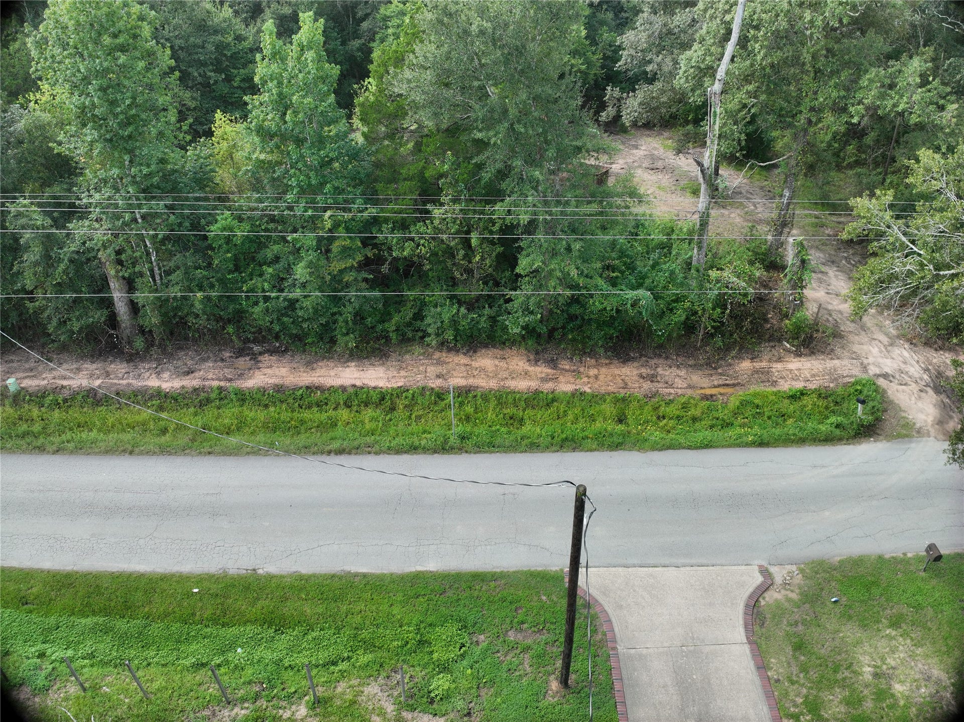 27060 Hill And Dale Avenue, Splendora, TX 77372 27060 Hill And Dale Avenue, Splendora, TX 77372