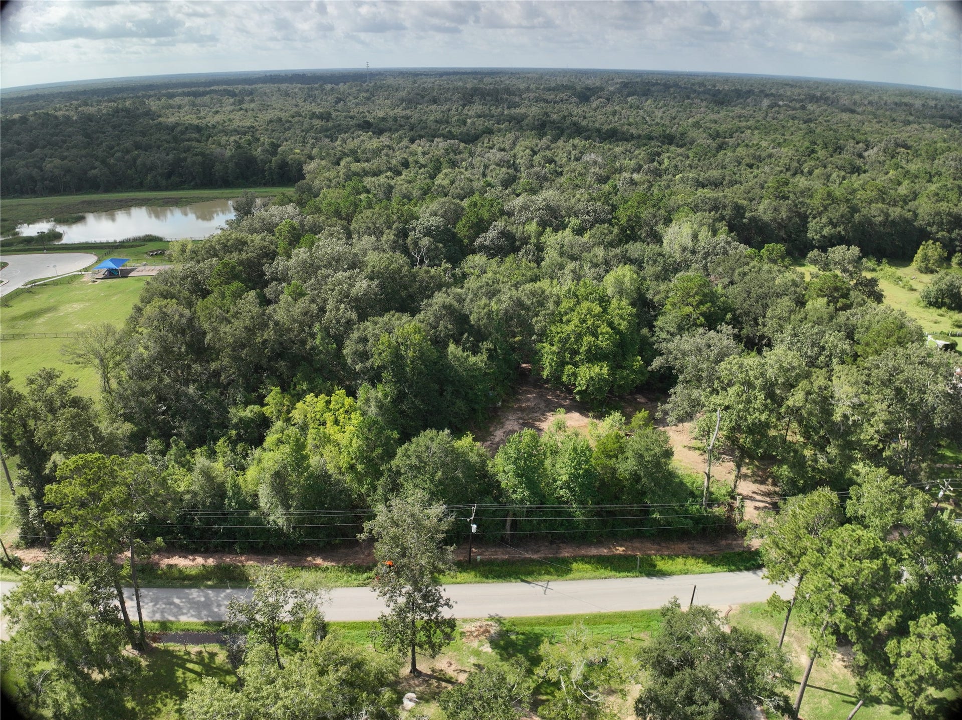 27060 Hill And Dale Avenue, Splendora, TX 77372 27060 Hill And Dale Avenue, Splendora, TX 77372