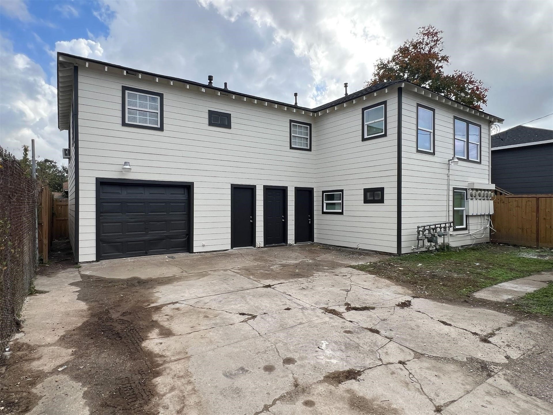 11 Norwood Street, #1, Houston, TX 77011 11 Norwood Street, #1, Houston, TX 77011