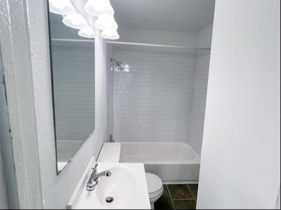 11 Norwood Street, #1, Houston, TX 77011 11 Norwood Street, #1, Houston, TX 77011