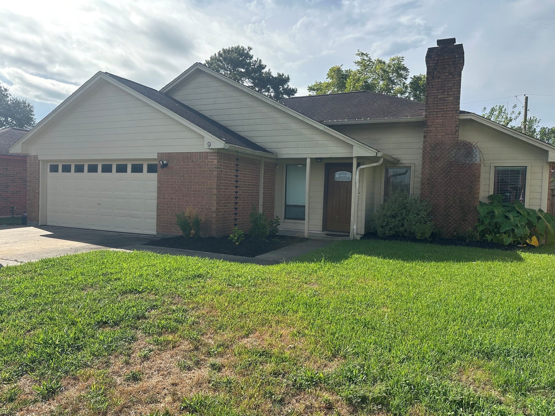 9 Alexander Court, Angleton, TX 77515 9 Alexander Court, Angleton, TX 77515
