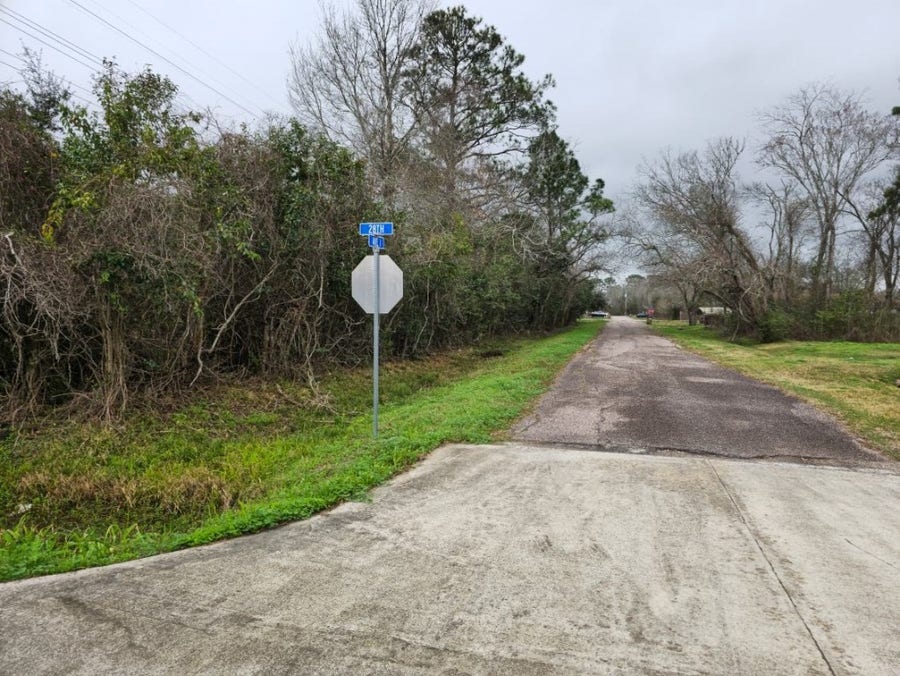 Property photo for 2701 Avenue I, Dickinson, TX