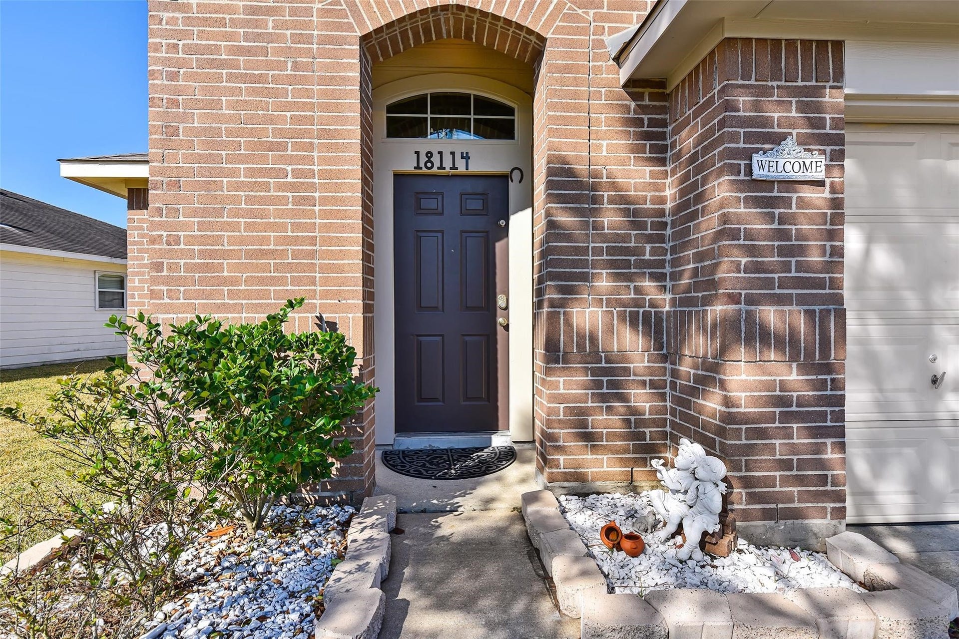 18114 Hanover Glen Lane, Richmond, TX 77407 View of front door