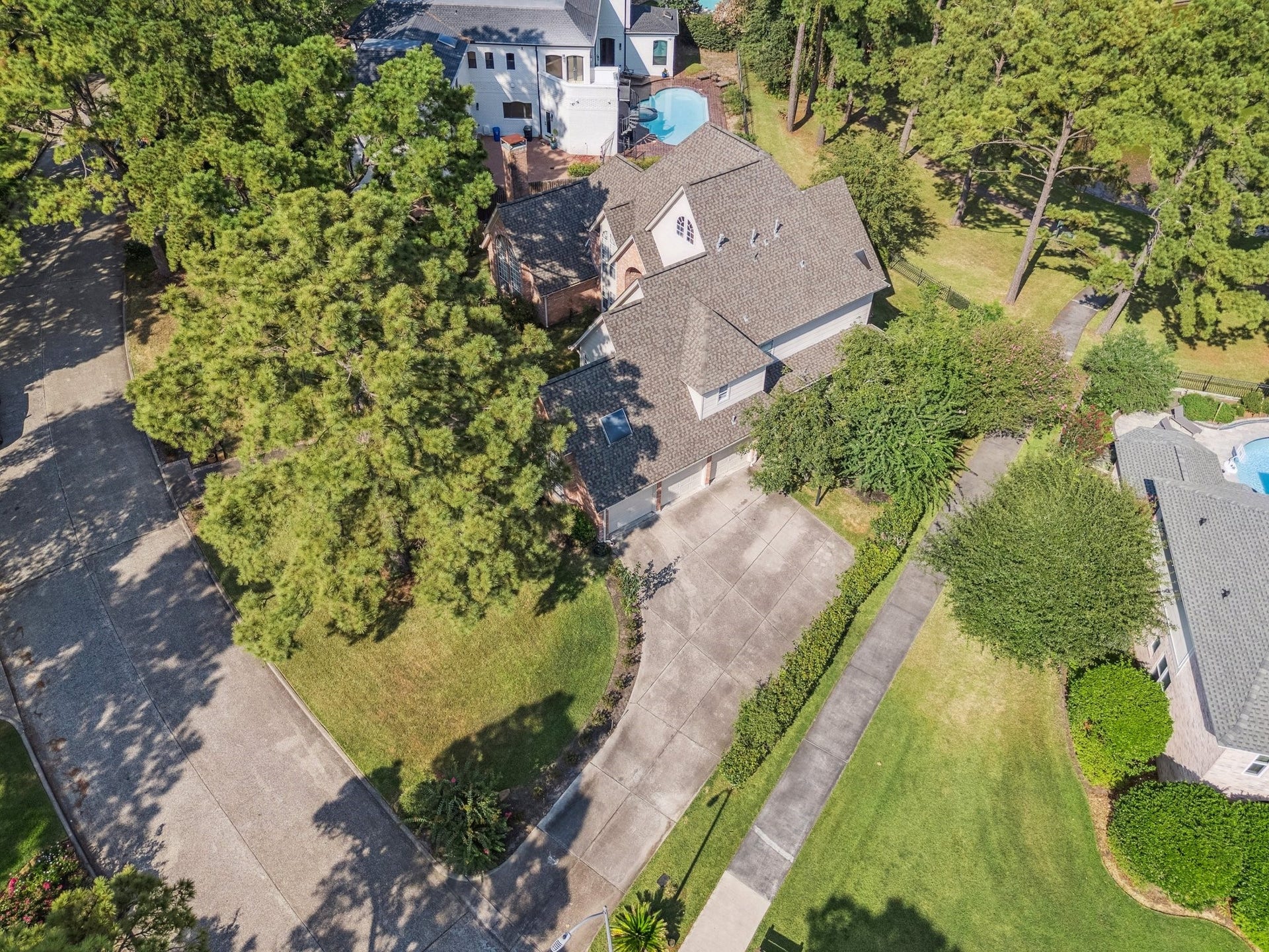 5303 Beaver Lodge Drive, Kingwood, TX 77345 5303 Beaver Lodge Drive, Kingwood, TX 77345