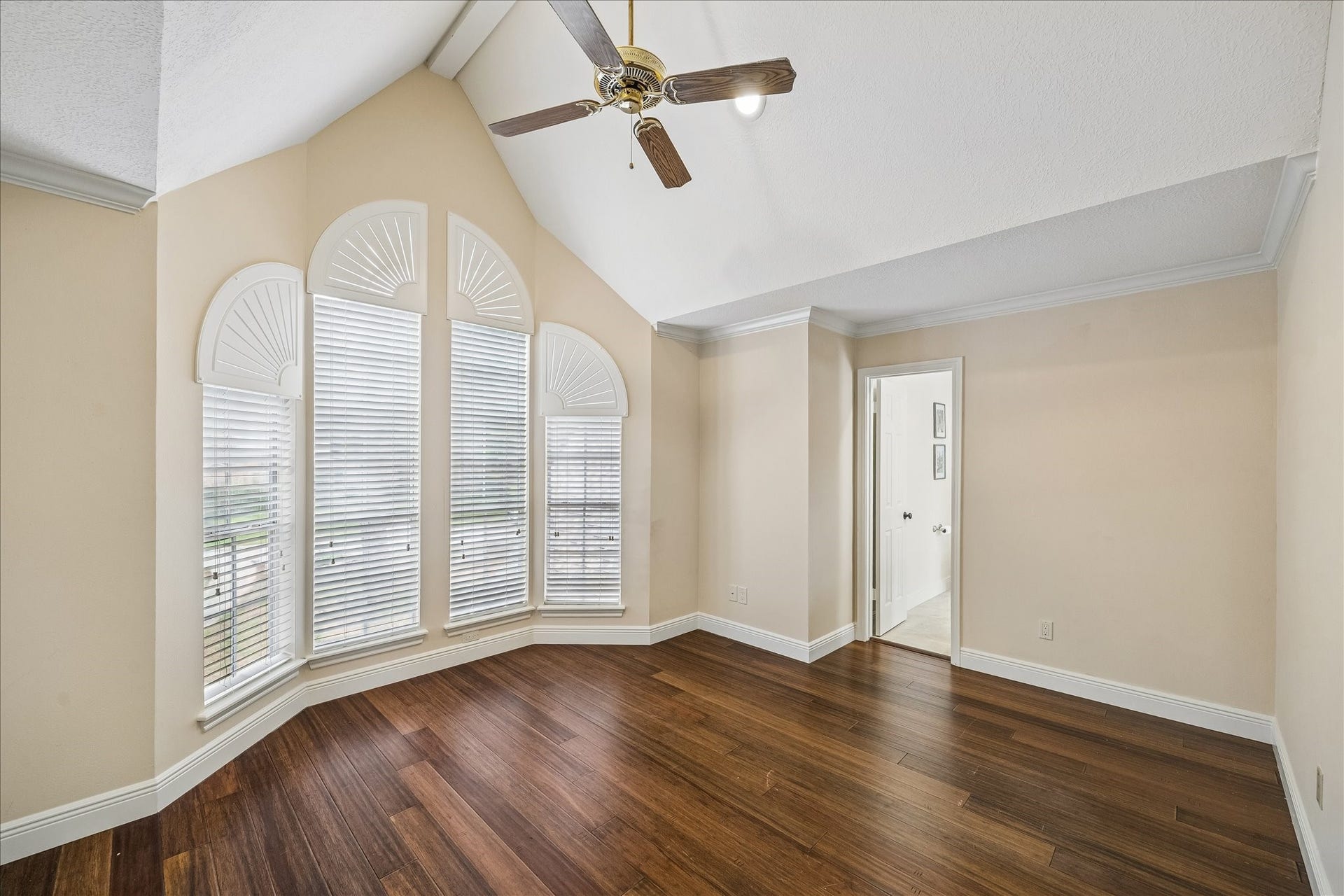 5303 Beaver Lodge Drive, Kingwood, TX 77345 5303 Beaver Lodge Drive, Kingwood, TX 77345