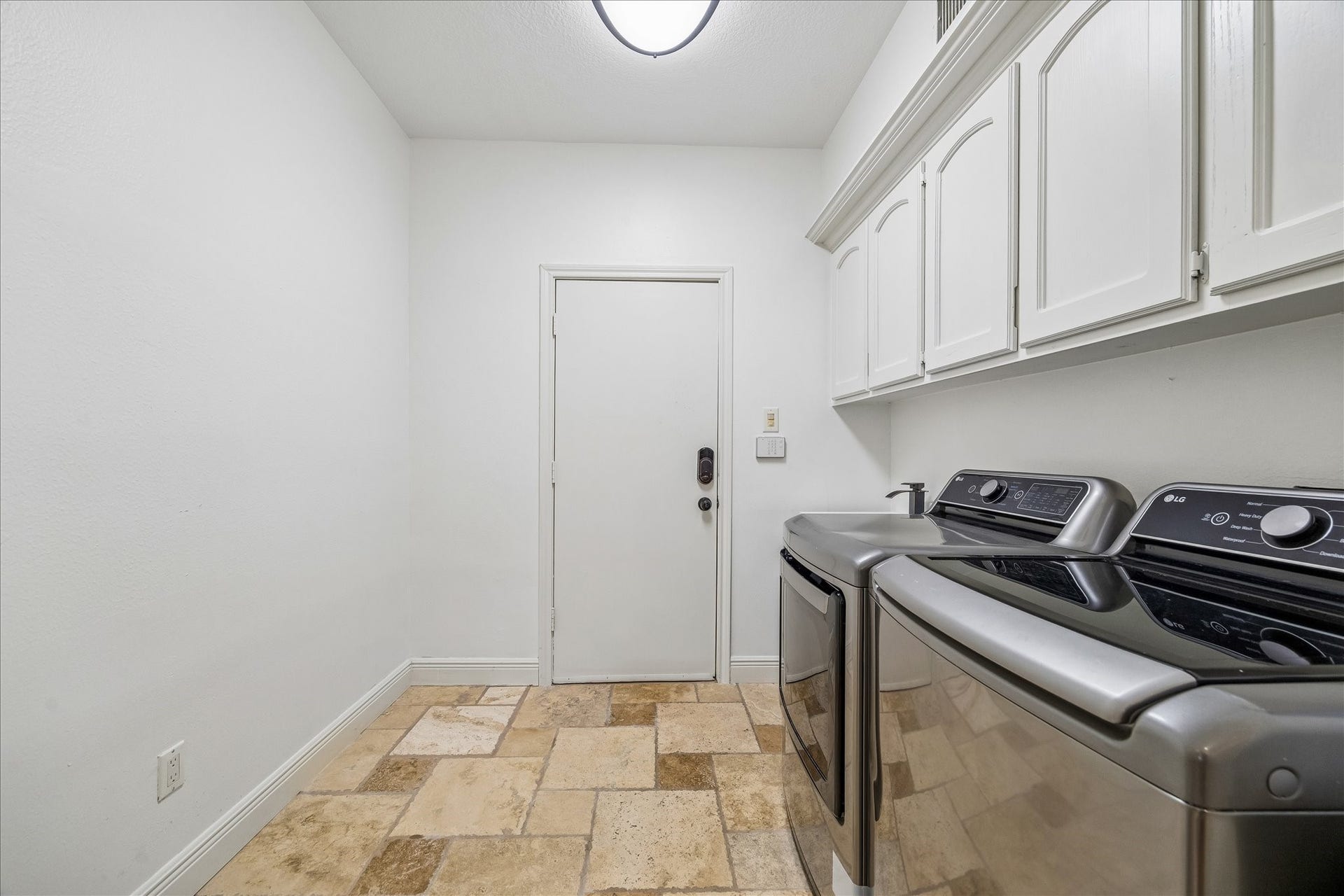 5303 Beaver Lodge Drive, Kingwood, TX 77345 5303 Beaver Lodge Drive, Kingwood, TX 77345