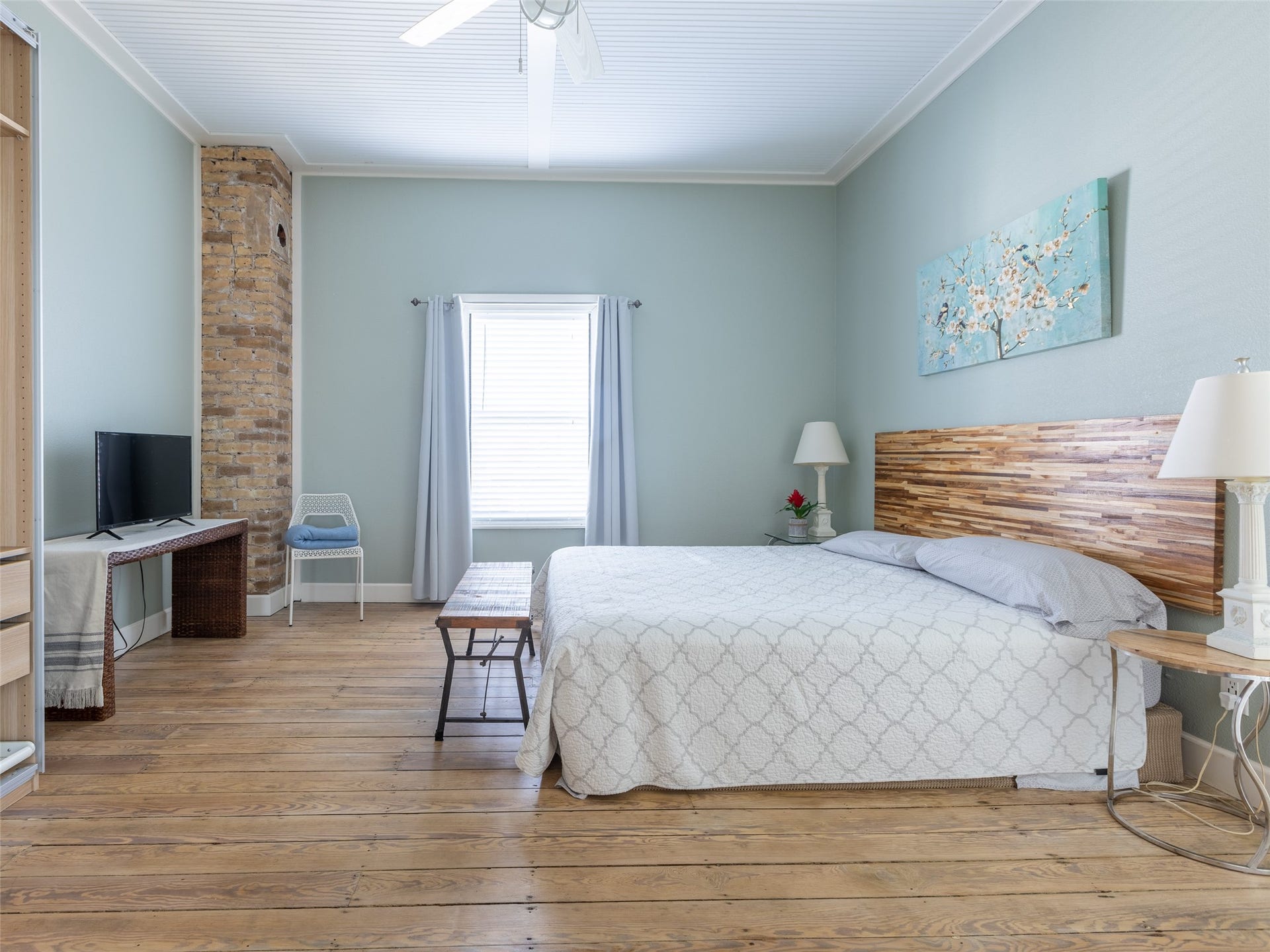 1817 Avenue O, Galveston, TX 77550 Principal bedroom