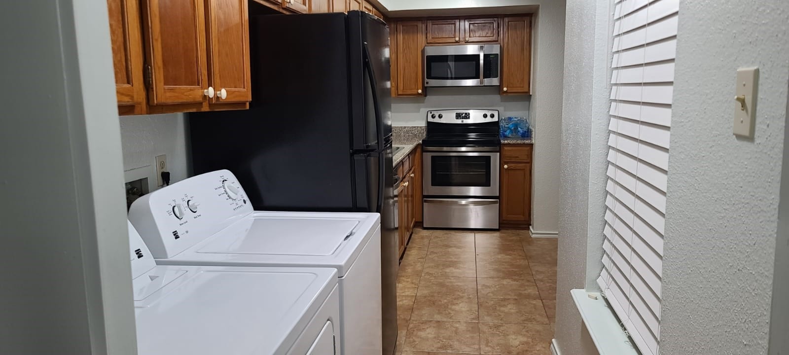 1616 Good Day Drive, Missouri City, TX 77459 1616 Good Day Drive, Missouri City, TX 77459