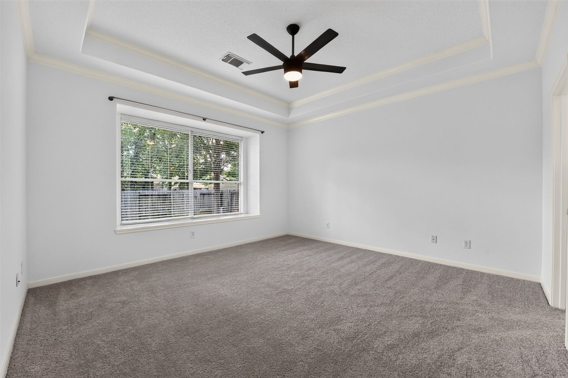 3 W Archwyck Circle, The Woodlands, TX 77382 3 W Archwyck Circle, The Woodlands, TX 77382