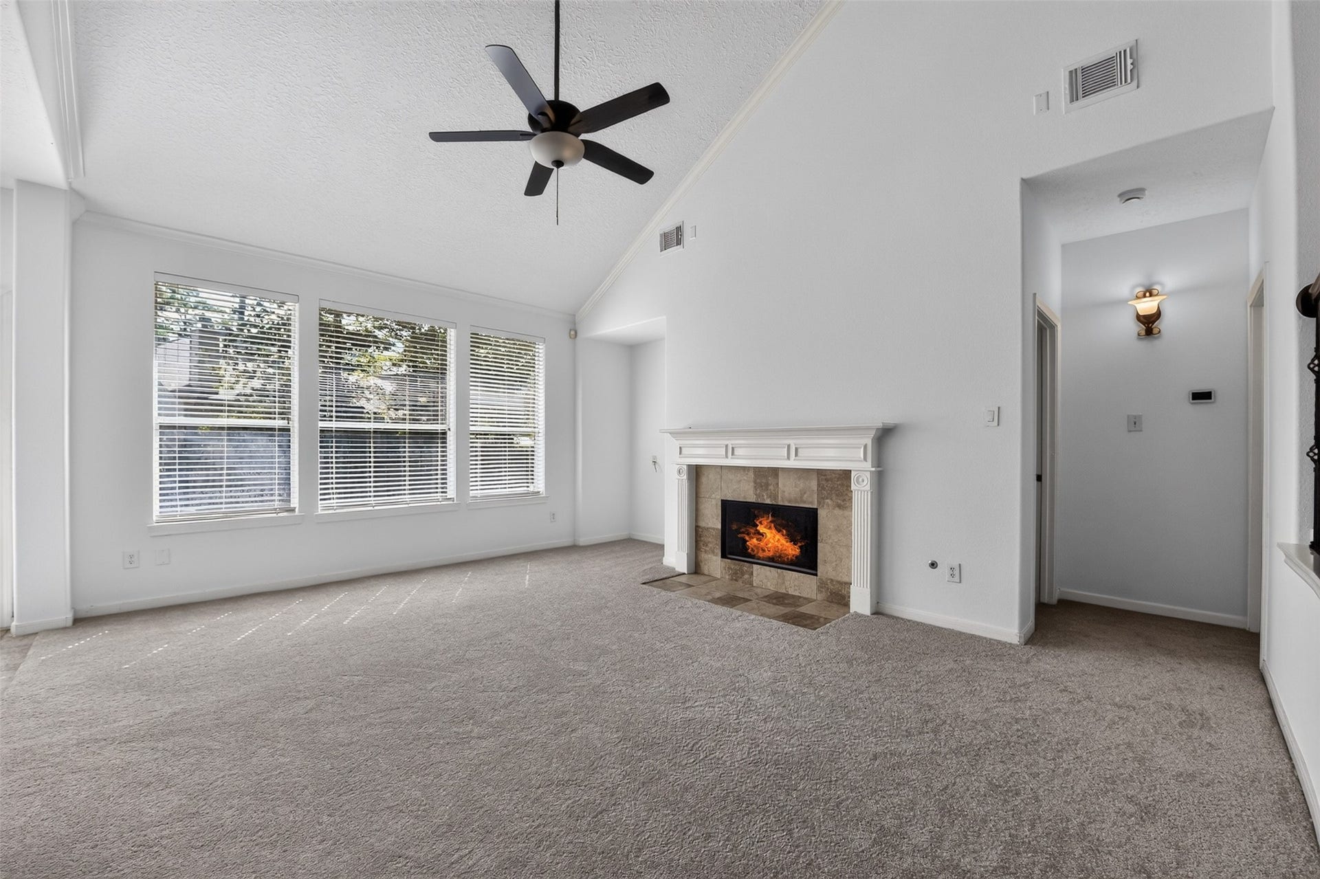 3 W Archwyck Circle, The Woodlands, TX 77382 3 W Archwyck Circle, The Woodlands, TX 77382