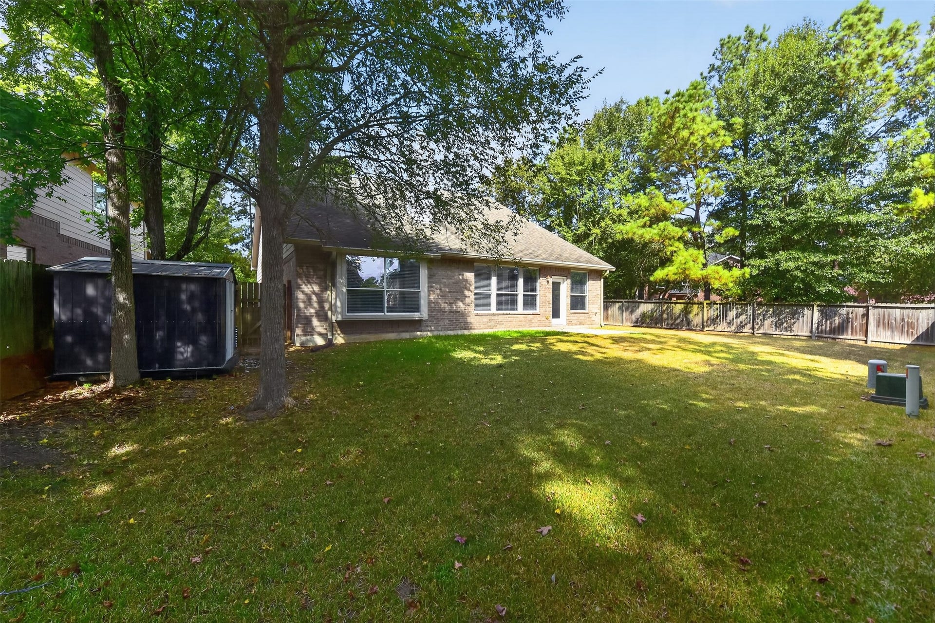3 W Archwyck Circle, The Woodlands, TX 77382 3 W Archwyck Circle, The Woodlands, TX 77382