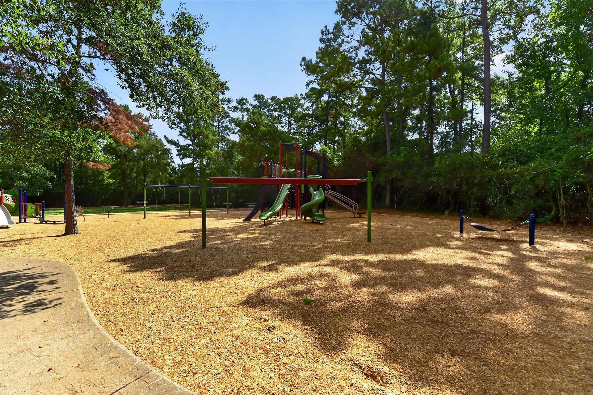 3 W Archwyck Circle, The Woodlands, TX 77382 3 W Archwyck Circle, The Woodlands, TX 77382