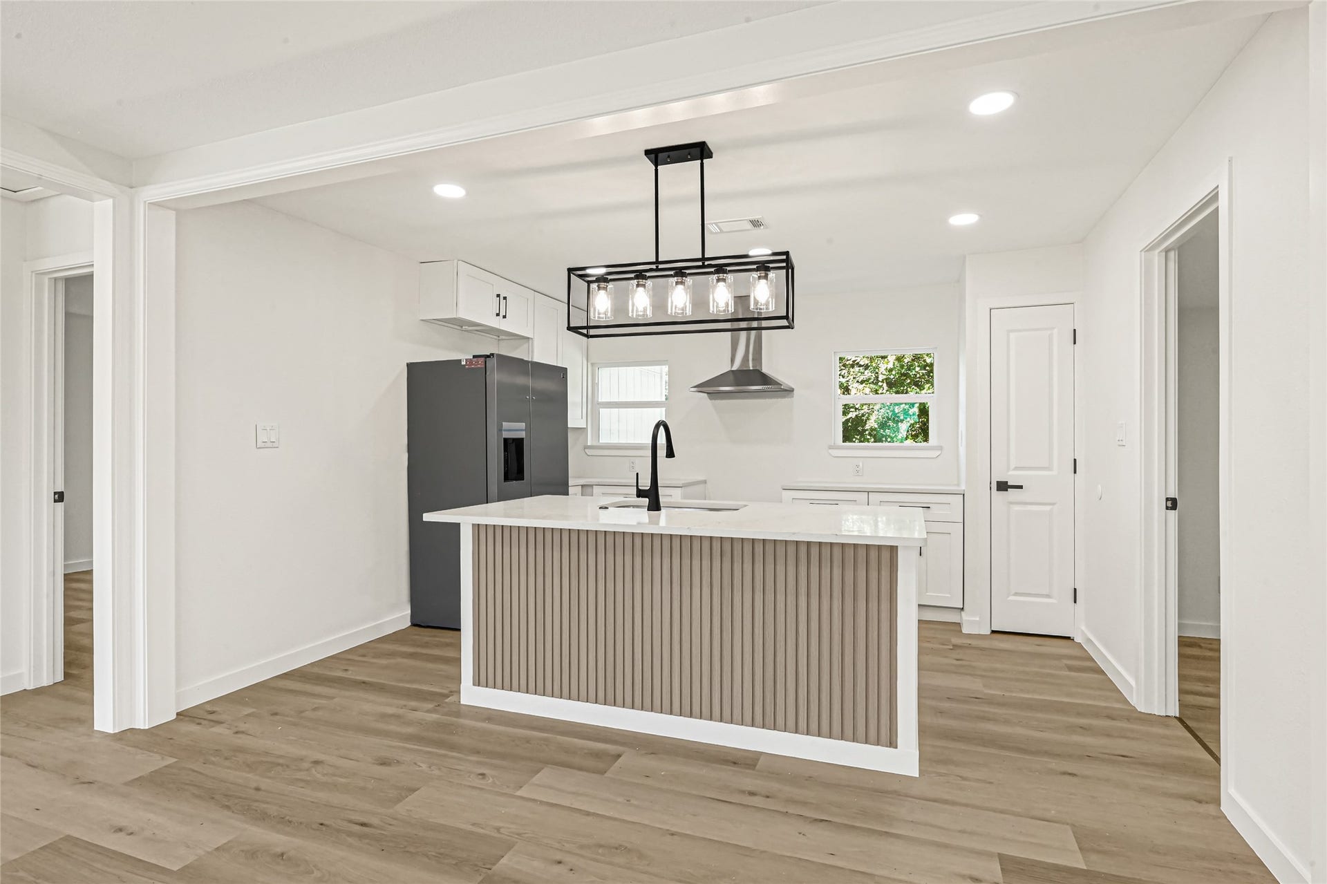 3225 Bostic Street, Houston, TX 77093 3225 Bostic Street, Houston, TX 77093
