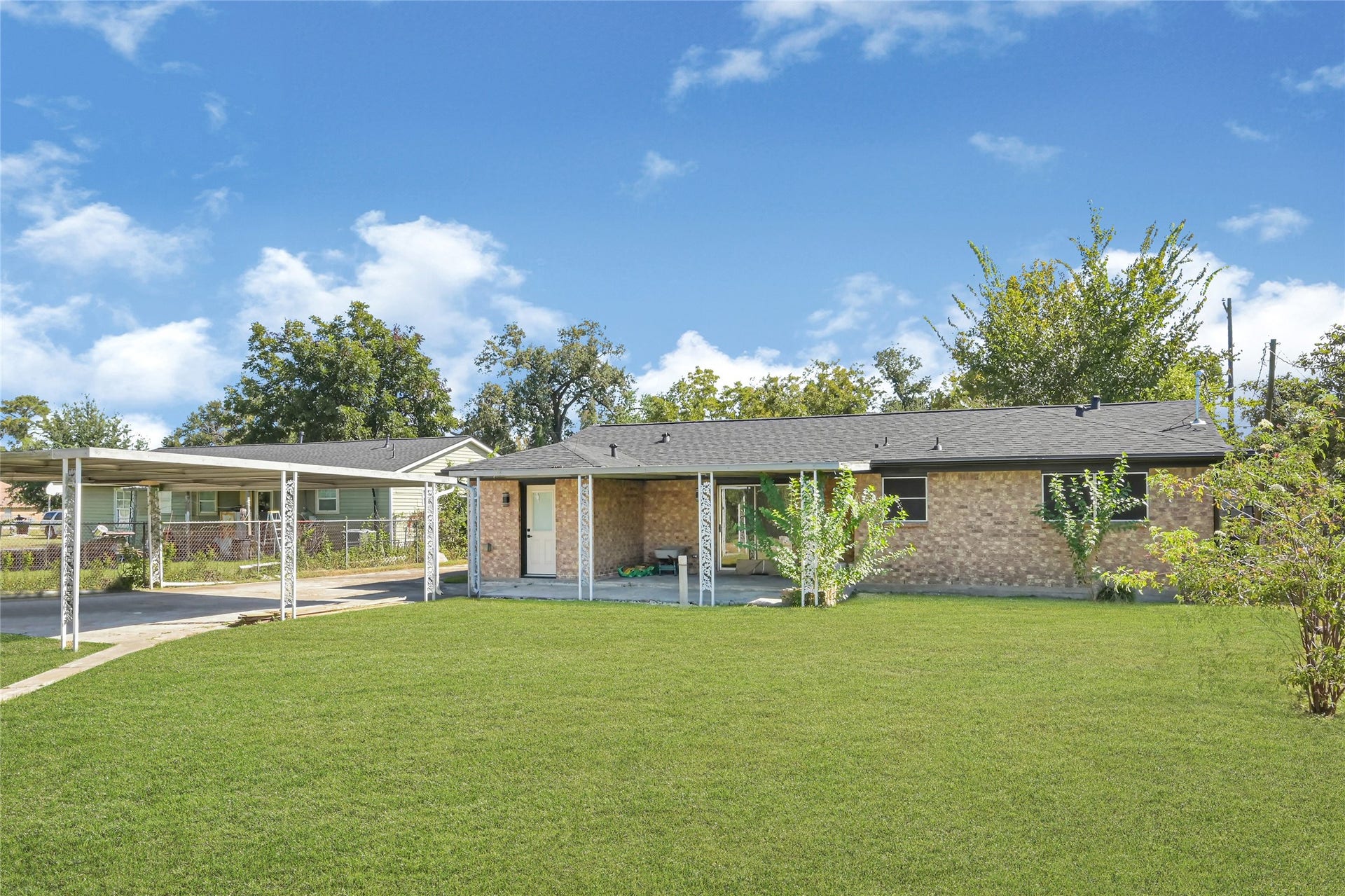 3225 Bostic Street, Houston, TX 77093 3225 Bostic Street, Houston, TX 77093