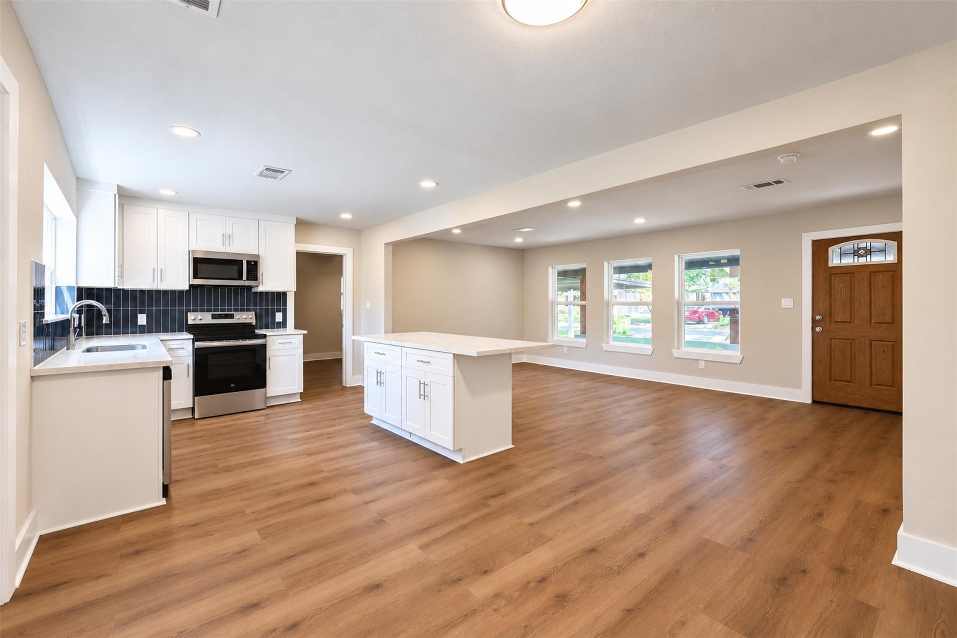 1310 Dudley Street, Richmond, TX 77469 1310 Dudley Street, Richmond, TX 77469