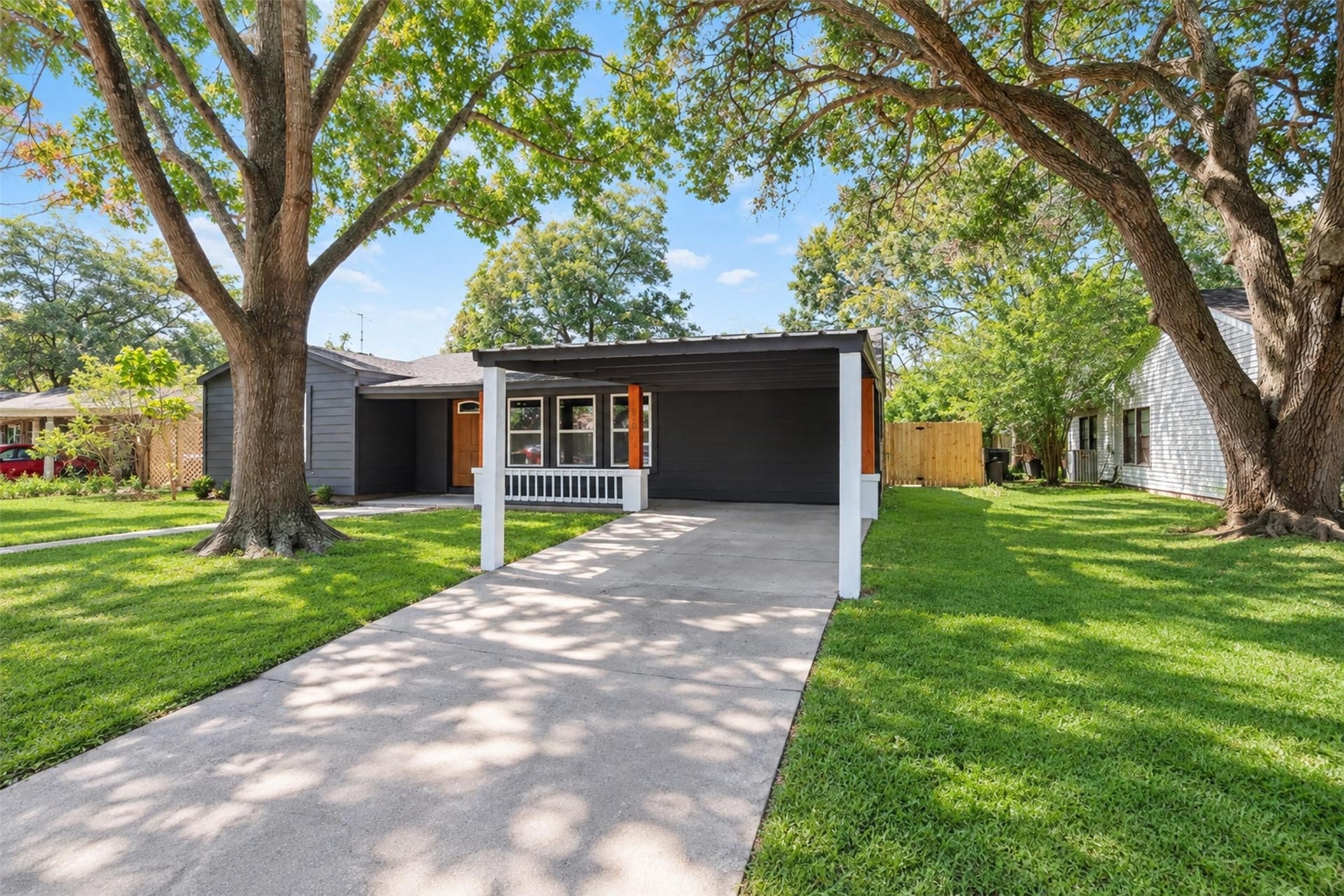1310 Dudley Street, Richmond, TX 77469 1310 Dudley Street, Richmond, TX 77469