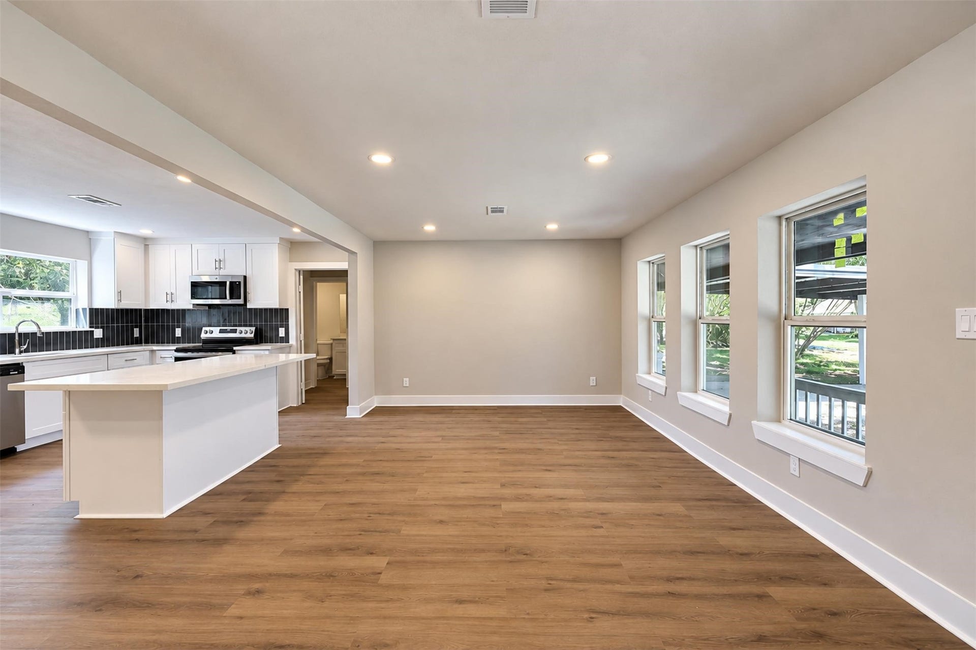 1310 Dudley Street, Richmond, TX 77469 1310 Dudley Street, Richmond, TX 77469