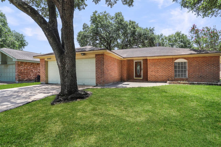 Property photo for 22007 Birch Valley Drive, Katy, TX