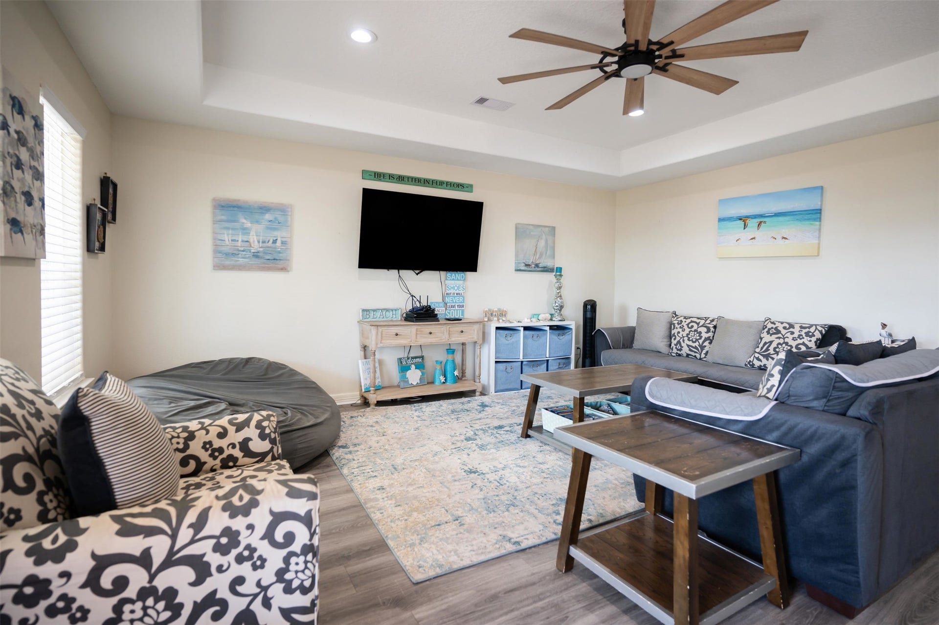 Open living area with room for everyone to hang out