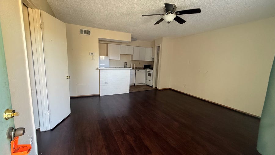 Property photo for 1328 Bomar Street, #17, Houston, TX