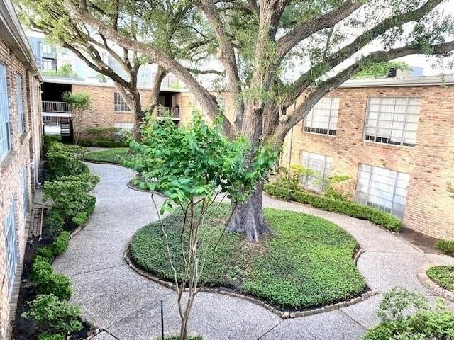 Property photo for 2101 Fountain View Drive, #77B, Houston, TX