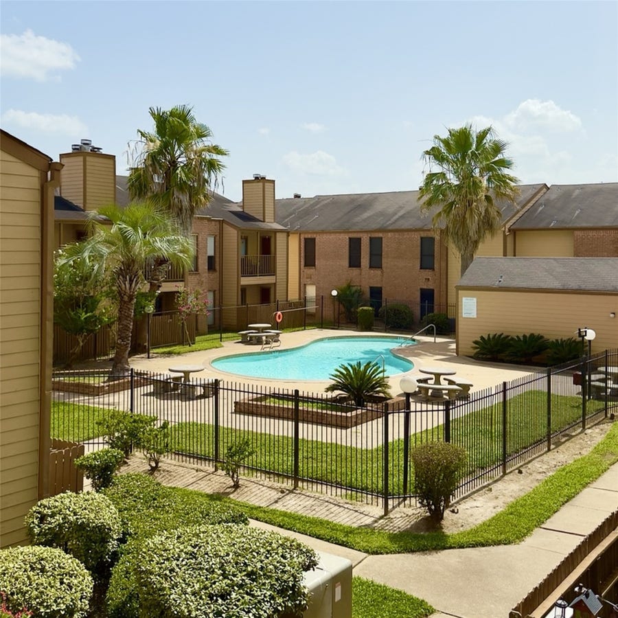 Property photo for 16111 Aspenglenn Drive, #208, Houston, TX