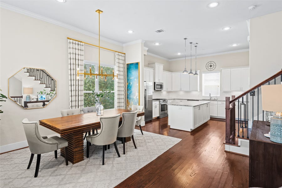 Property photo for 5809 E Post Oak Lane, Houston, TX