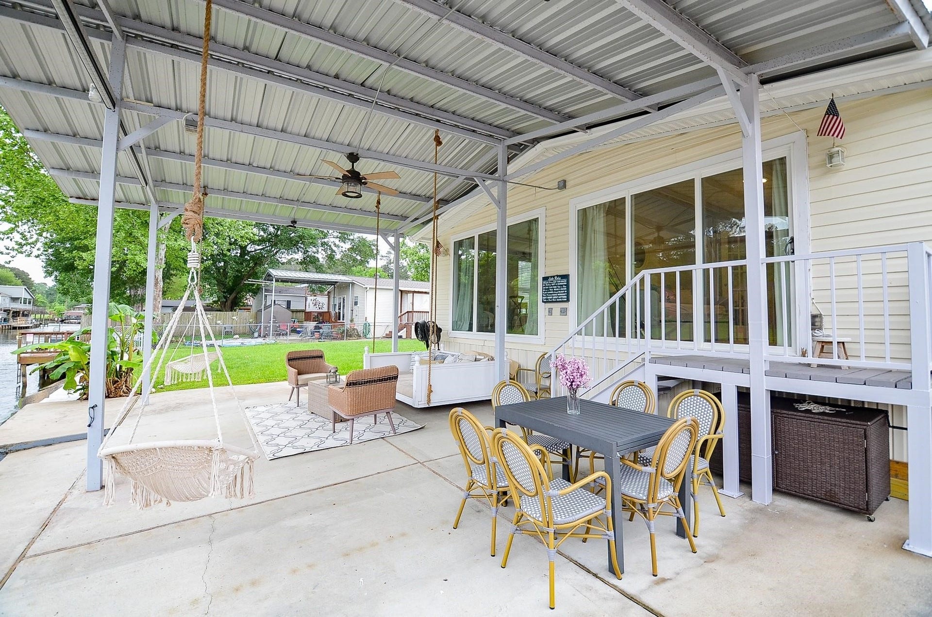 14186 & 14184 Shadow Bay Drive, Willis, TX 77318