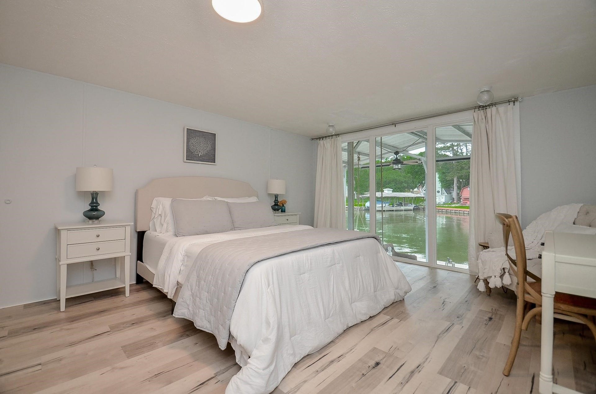 14186 & 14184 Shadow Bay Drive, Willis, TX 77318