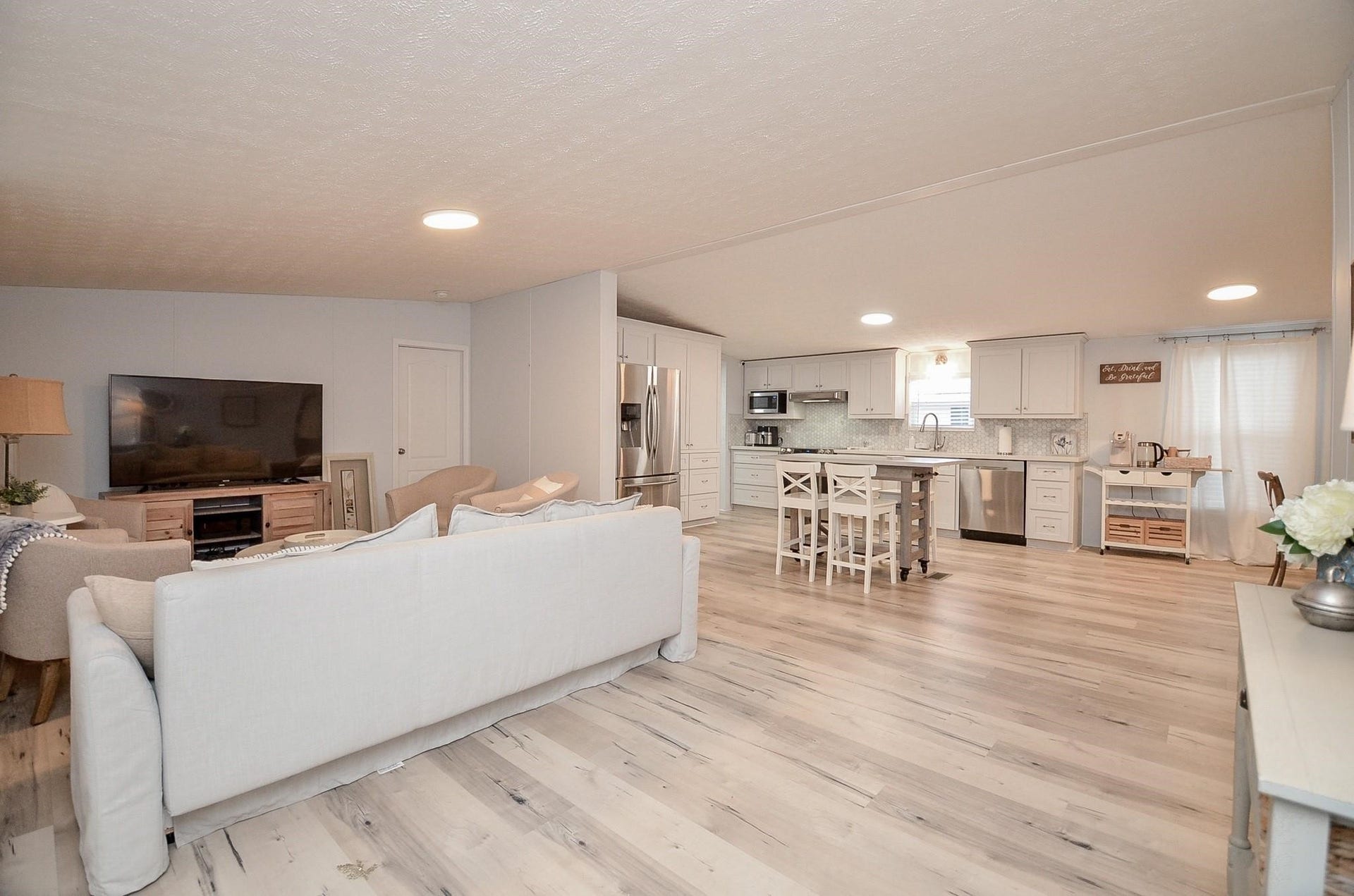 14186 & 14184 Shadow Bay Drive, Willis, TX 77318