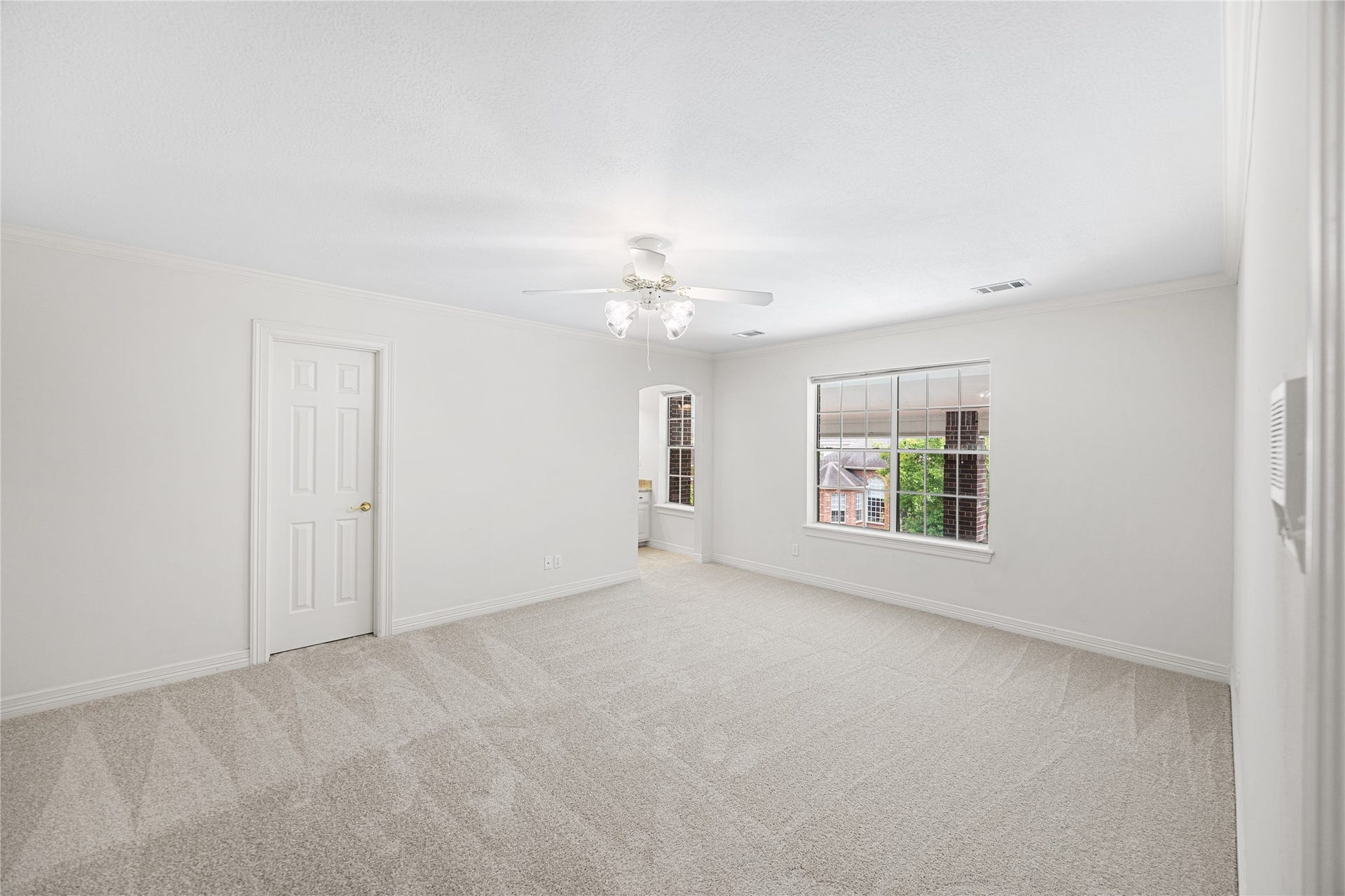 11822 Primwood Drive, Houston, TX 77070 Another spacious bedroom offering comfort for family or guests.
