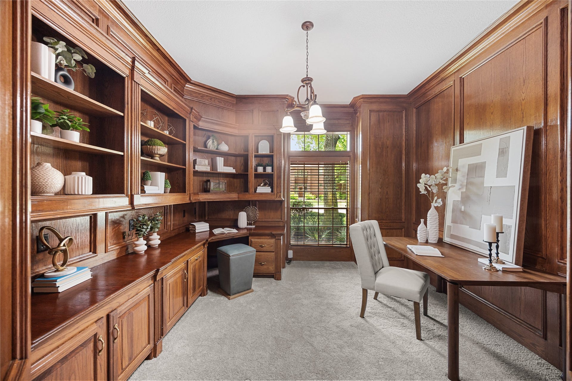11822 Primwood Drive, Houston, TX 77070 Dedicated executive office with rich custom built-in cabinetry.