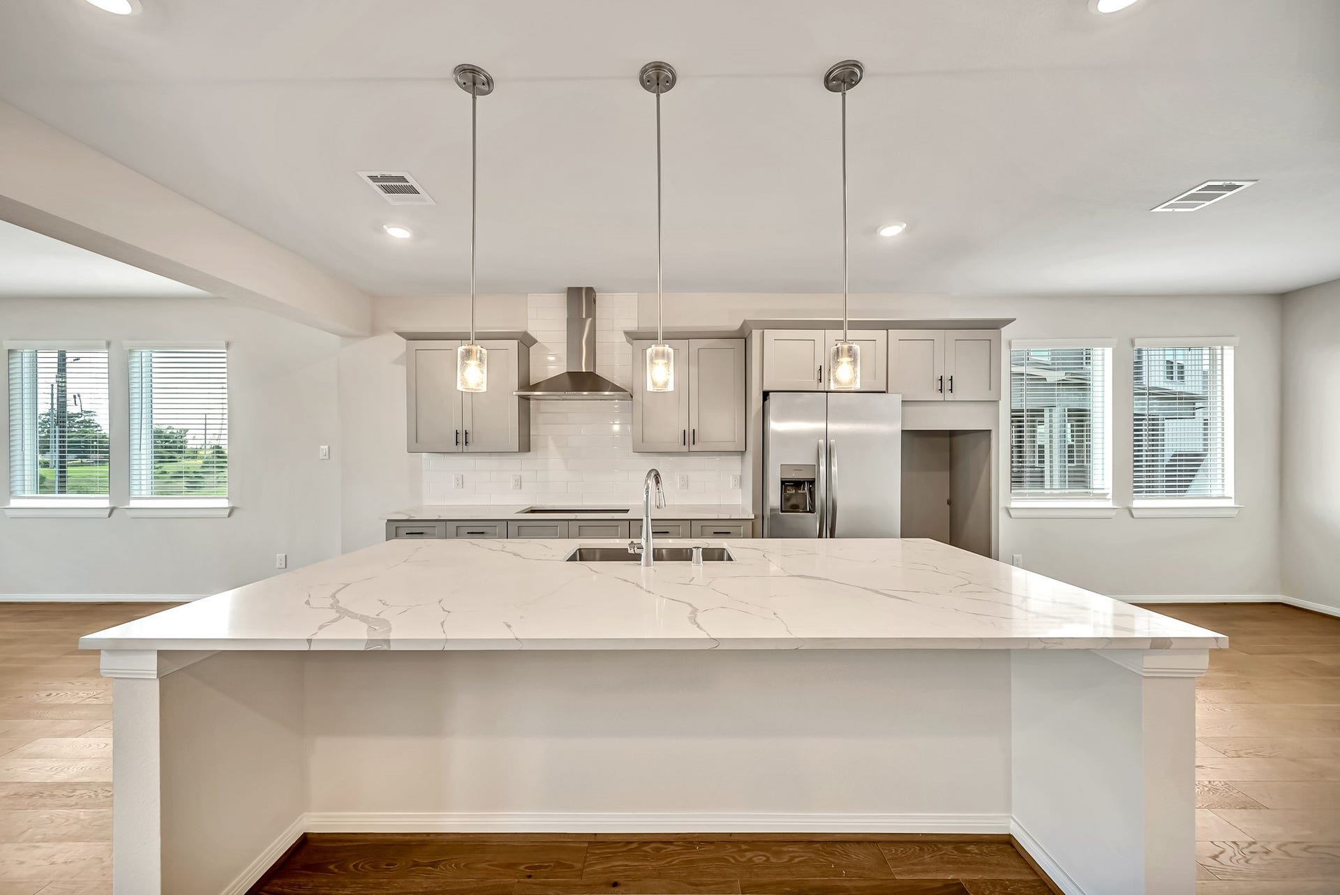20629 Dynamic Court, Humble, TX 77338 Includes Refrigerator