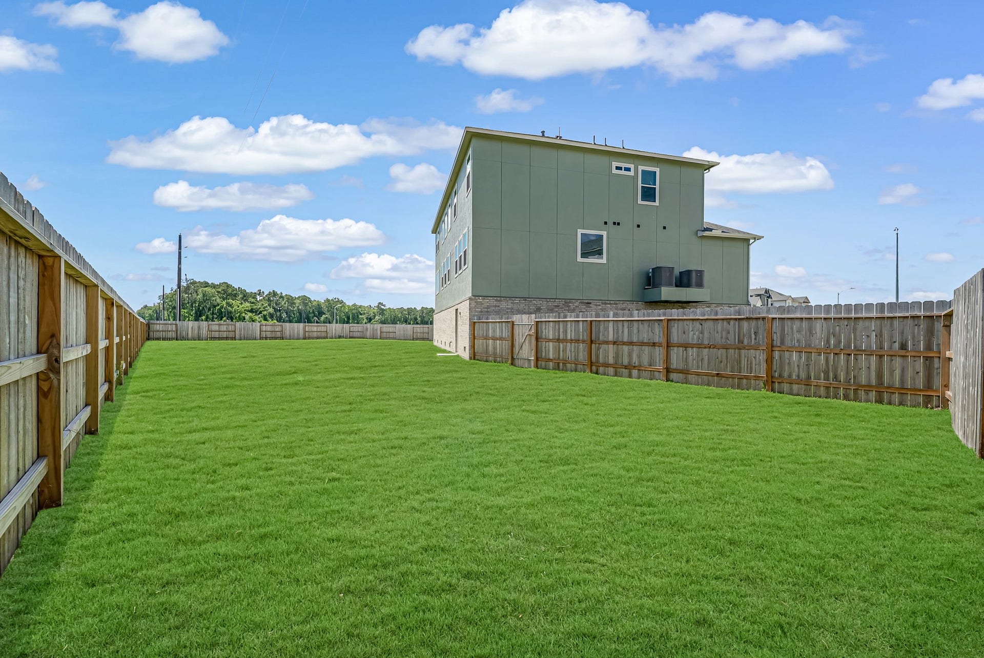 20629 Dynamic Court, Humble, TX 77338 14,022 SF CUL-DE-SAC LOT | NO BACK NEIGHBORS
