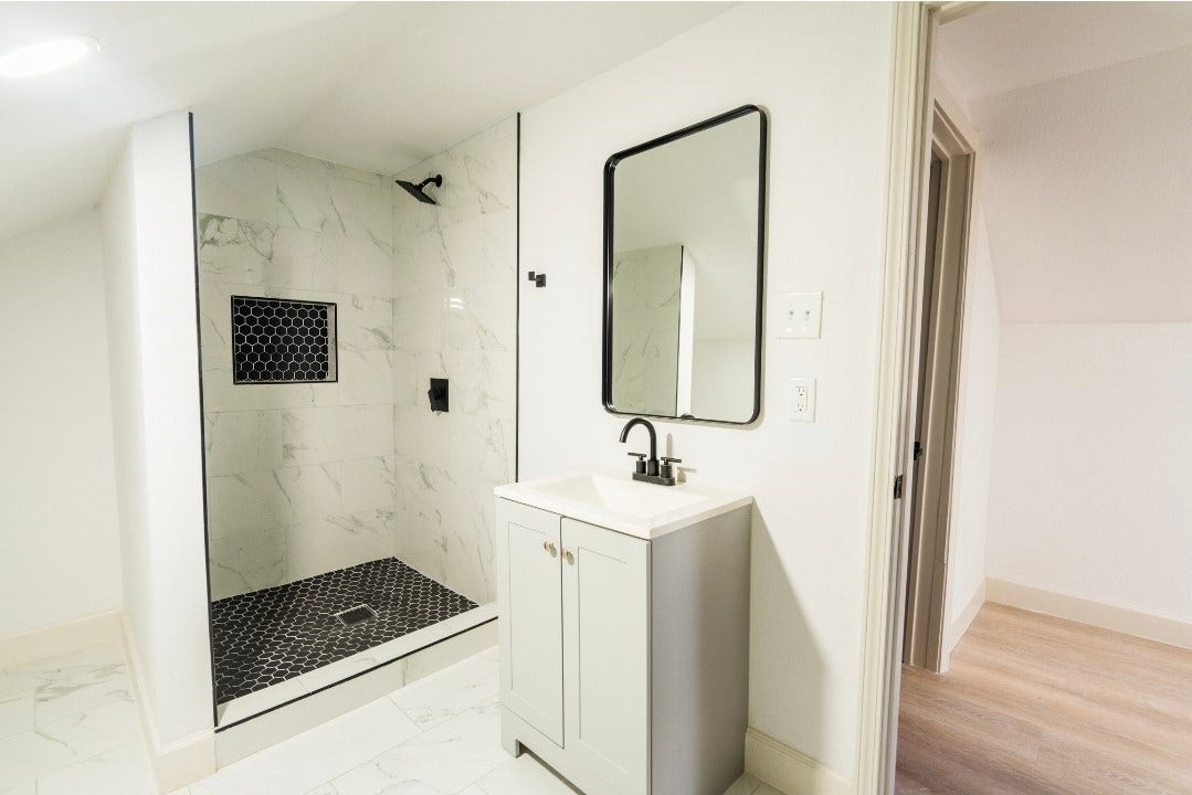 1402 Bayou Shore Drive, Galveston, TX 77551 1402 Bayou Shore Drive, Galveston, TX 77551