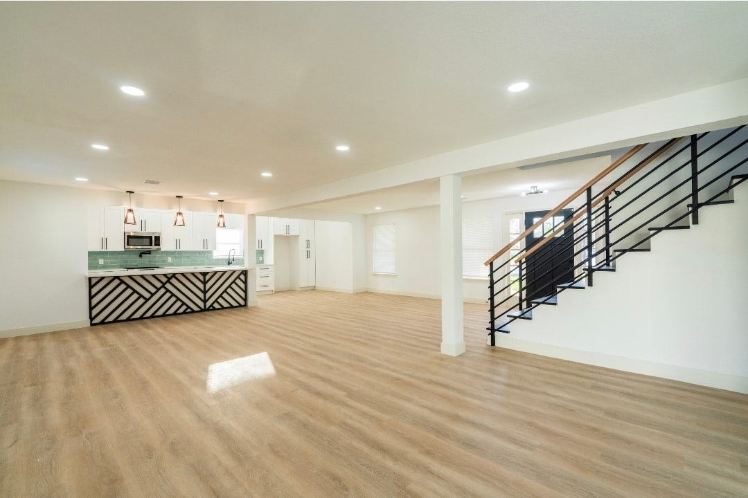 1402 Bayou Shore Drive, Galveston, TX 77551 1402 Bayou Shore Drive, Galveston, TX 77551