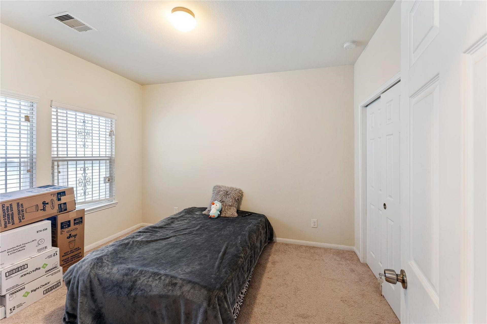 7255 Autumn Sun Drive, Houston, TX 77083 7255 Autumn Sun Drive, Houston, TX 77083
