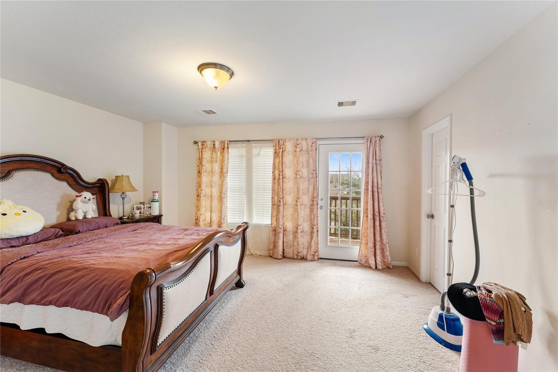 7255 Autumn Sun Drive, Houston, TX 77083 7255 Autumn Sun Drive, Houston, TX 77083